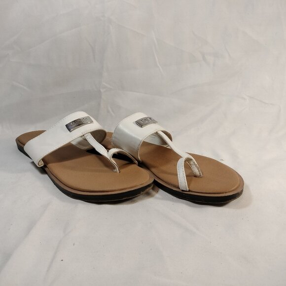 Reaction Kenneth Cole Scroll Writer Sandals - Picture 2 of 6